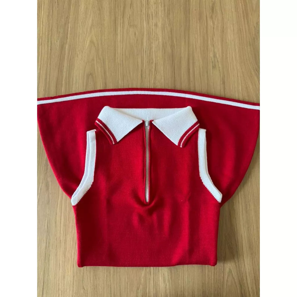 Vestido Curto Tricot Modal Gola Polo com Zíper Sem Manga Elegante