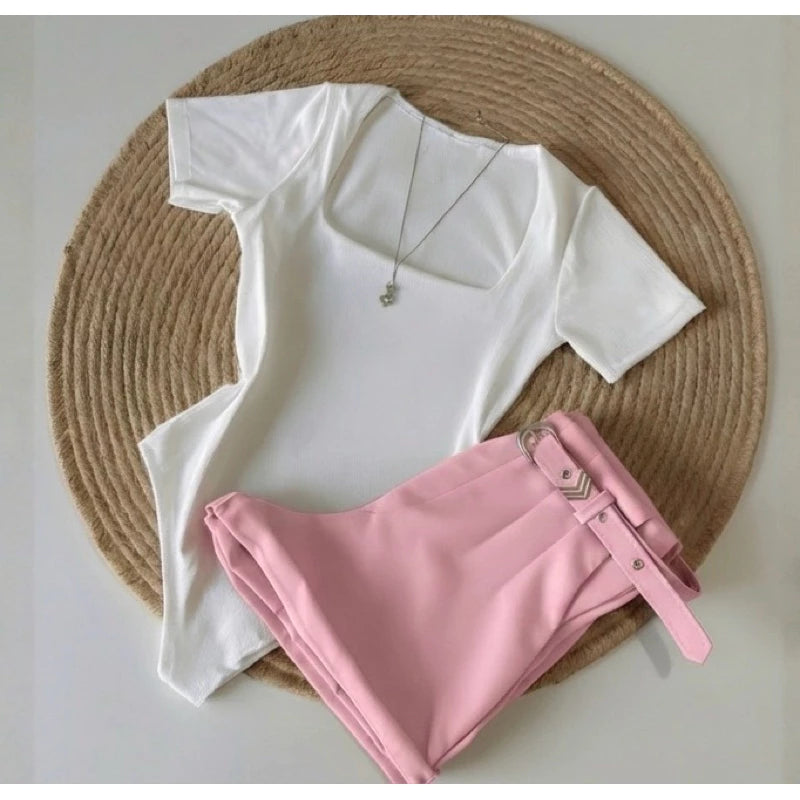 Conjunto Body Gola Quadrada Branco com Short Alfaiataria